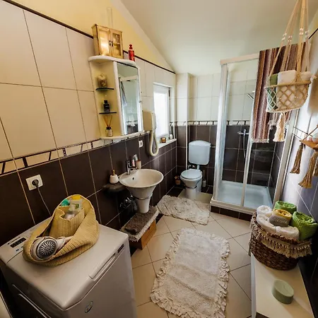 Danijela Apartment Kastela