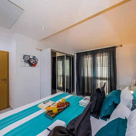 Danijela Apartment