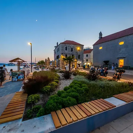 Danijela * Kastela